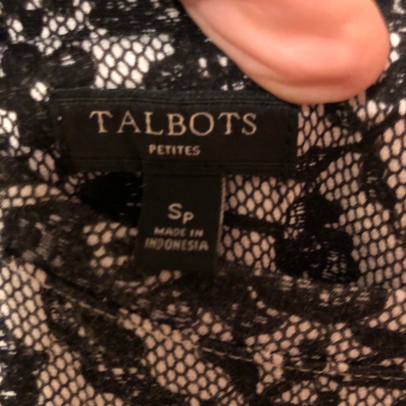 Lace top - Picture 3 of 4